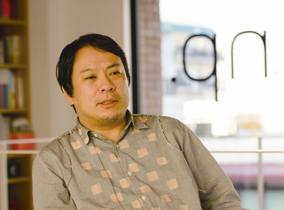 小霜和也 氏