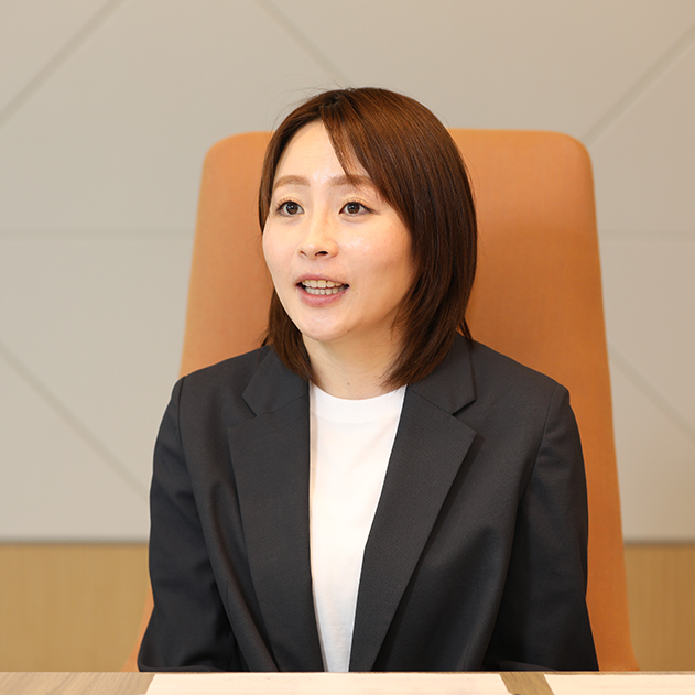 西條 ゆり子 氏