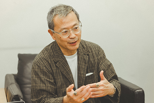 寺井 孝夫 氏