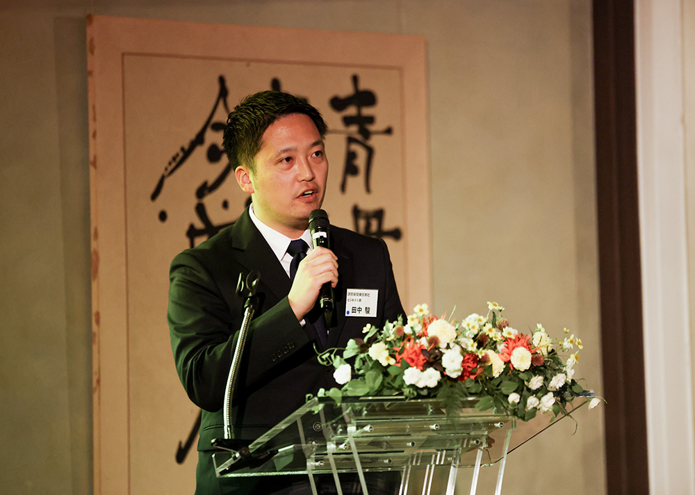 東京本社ビジネス6部 兼 マリ・クレール事業室　田中 駿